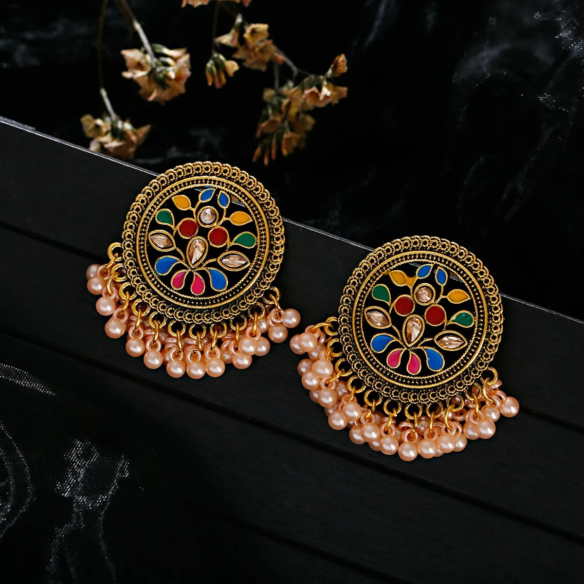 

Women's Blue Flower Wedding Earrings Retro Ethnic Gold Round Hollow Alloy Pearl Beads Jhumka Earrings Jewellery, Multi-color