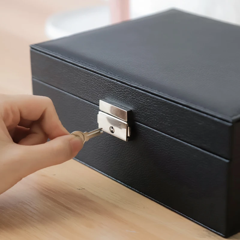 
Custom wholesale Sell well Tray Showcase Ring Luxury Display leather With lock jewelry Organizer jewelry Storage Box 