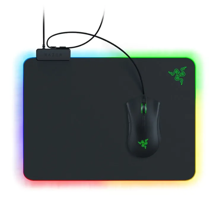 

Good Razer Firefly V2 Chroma Gaming Mouse Pad RGB Light Hard Rigid Professional RGB Mouse Pad USB Recharger, Black