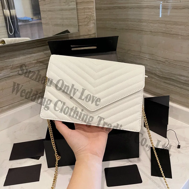 

Free Shipping Young Ladies Envelope White Black Chain Shoulder Cross Body Bags Women Genuine Leather Thread Handbags Lady