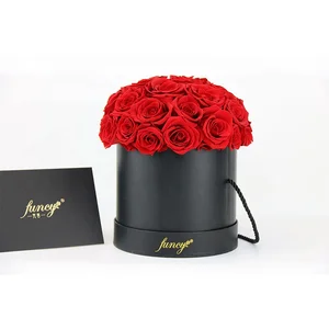 New Products Ideas 2019 Valentines Day Gifts  Eternal Roses Preserved Flower Acrylic Box Preserved Roses