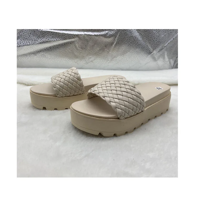 

Wholesale Fashion Rubber Jelly Sandals Women Slip On Summer Anti Skid Slipper, White,black,beige,pink