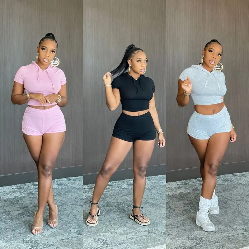 

Bomblook A21ST232 2021 Fall New Short Sleeve Hoodie Crop Top Hot Short Pants Solid Color Two Piece Set For Women Activewear