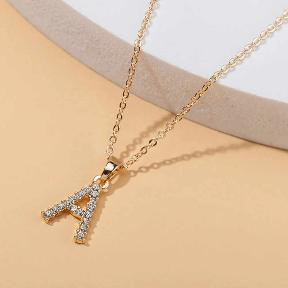 

2021 Fashion Design Zircon Letter Necklace Crystal Rhinestone Gold Initial Necklace