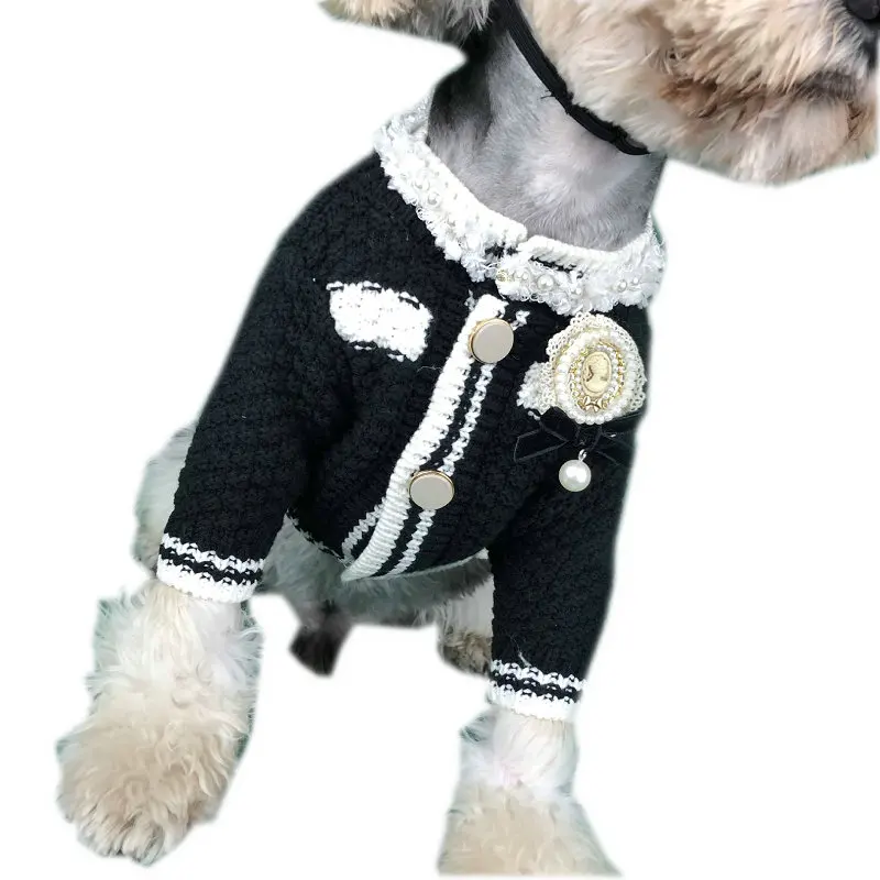 

Fashion Logo Dog Clothes Fall/Winter Small Fragrant Sweater Cardigan Schnauzer Teddy Corgi Cat Pet Clothes