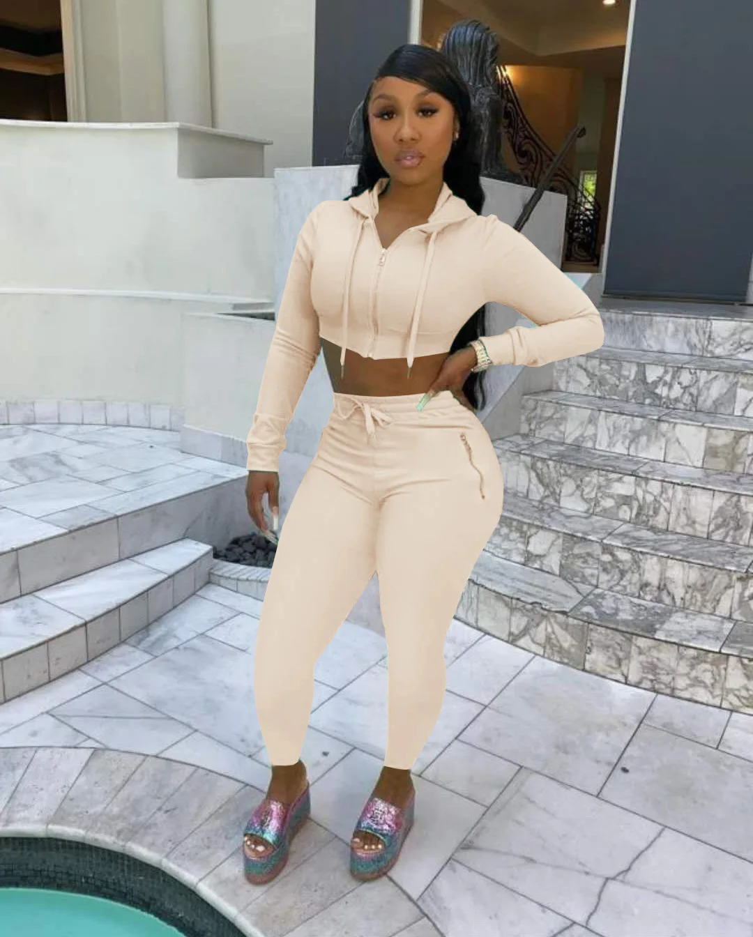 

Factory Solid Color Fashion Casual Tracksuit Custom Logo Outfits Sport Jogger Hoodies Two Piece Sets For Women, Shown