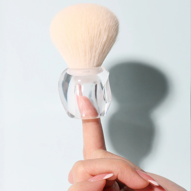 

New high quality synthetic fibre single personalized makeup brushes white large powder brush Apple handle Handled kabuki brush