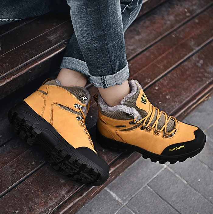 

Fashion new men outdoor sports hiking shoes second hand exploration
