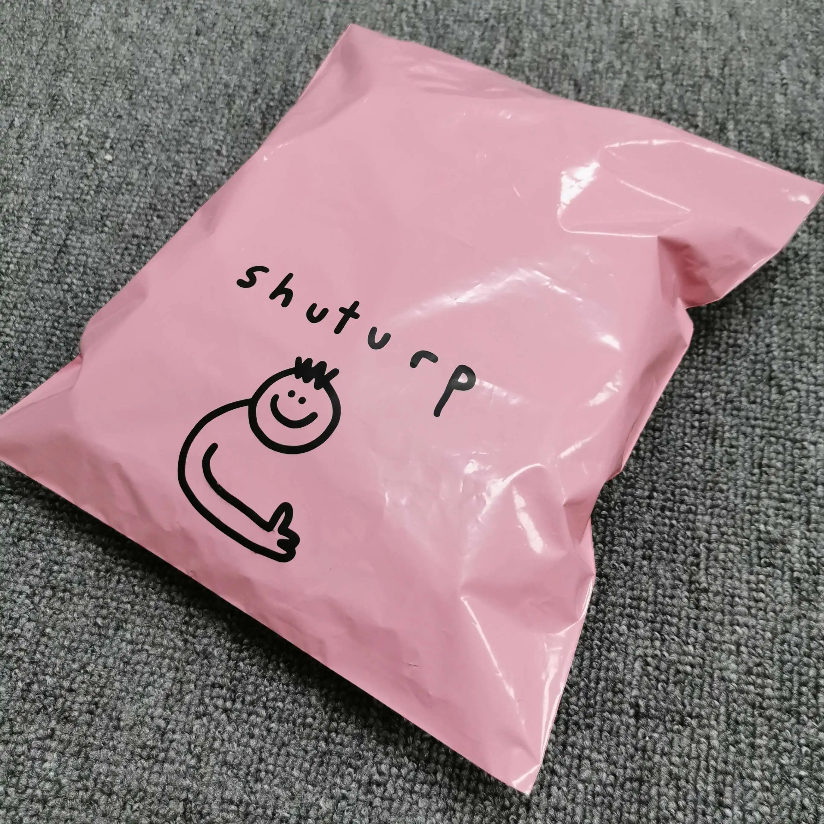 

Custom Light pink shiny color plastic mailing bag compostable mailing bags mailer shipping envelopes biodegradable poly bag