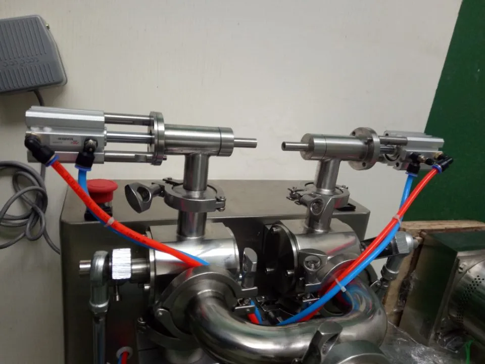 filling machine.jpg