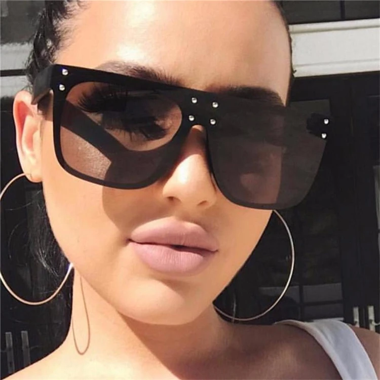 

2021 Trendy Vintage Girls Oversized Sunglasses Shades Lens Black Square Sun Glasses Flat Top Mirrored Sunglasses Women, As pictures or customized color