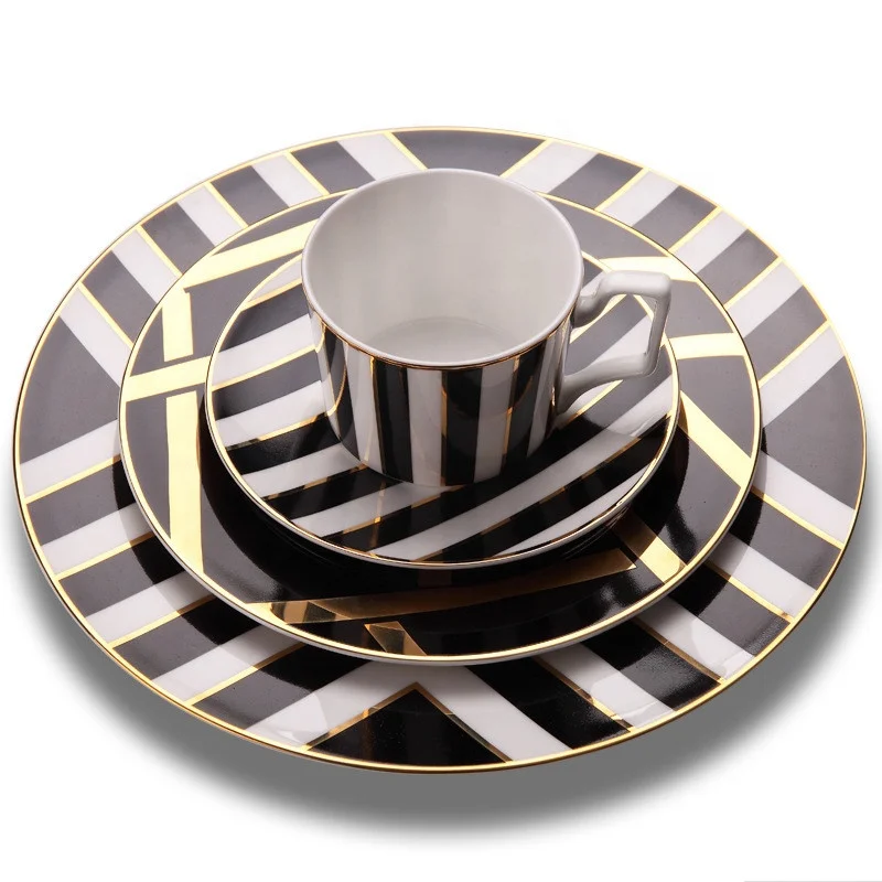 

Luxurious bone china stripe tableware set ceramic western hotel household black dinnerware plates set, As shown