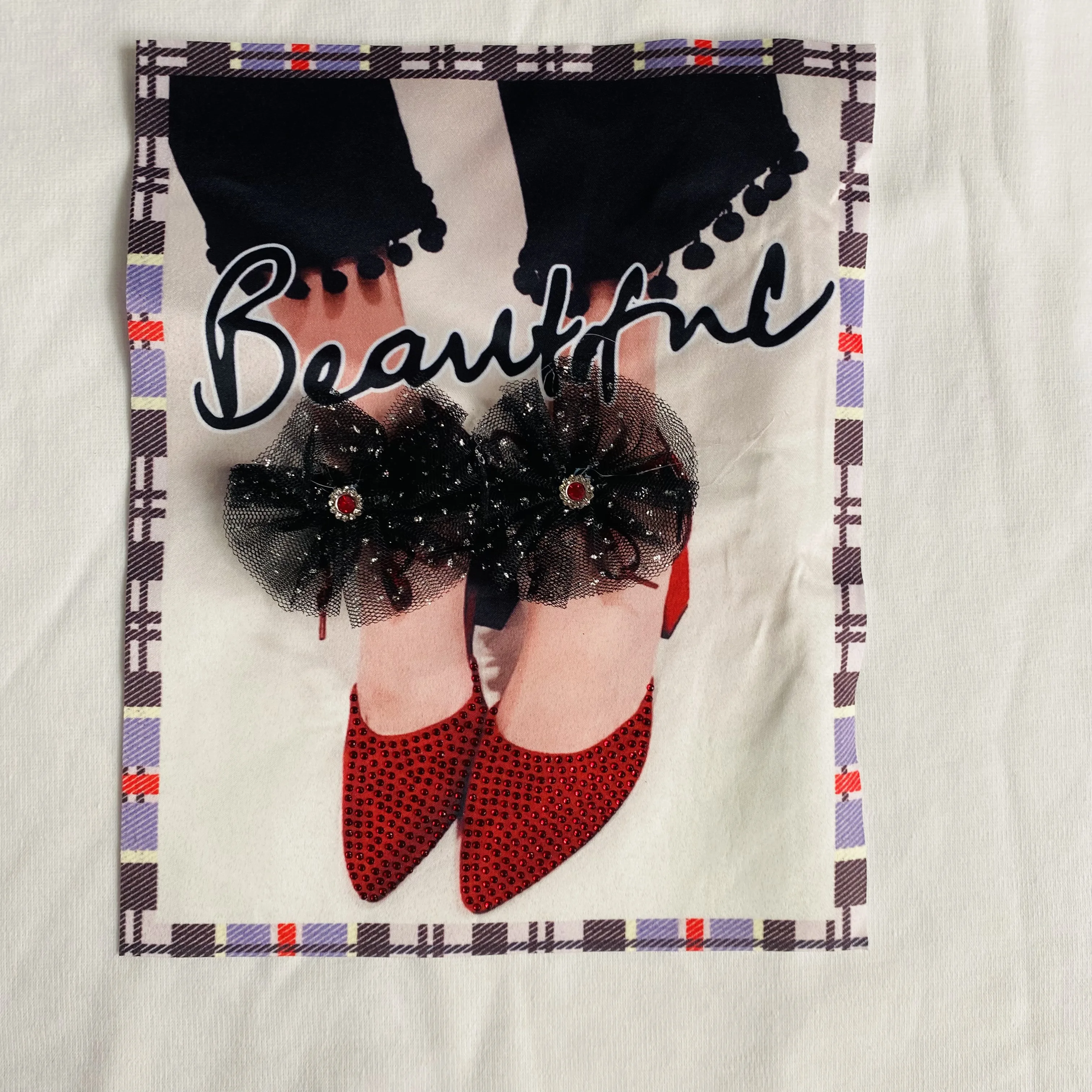 

Fashionable 3D design digital printing patch T-shirt sew on clothing, Custom color