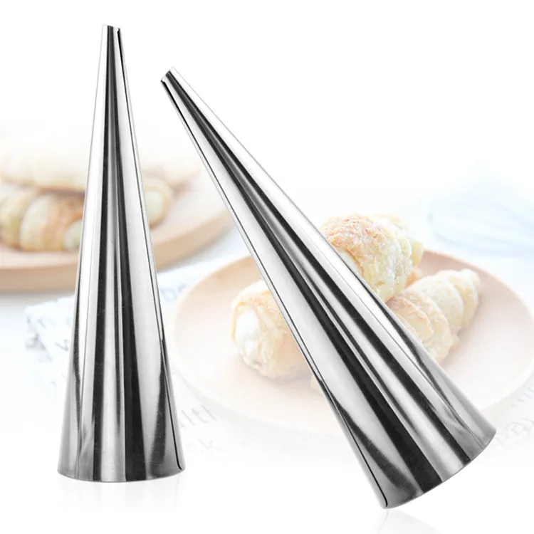 

Butter Cake Pastry Cream Horn Moulds Stainless Steel Metal Conical Tube Bread Roll Moulds Baking Tool, Silver