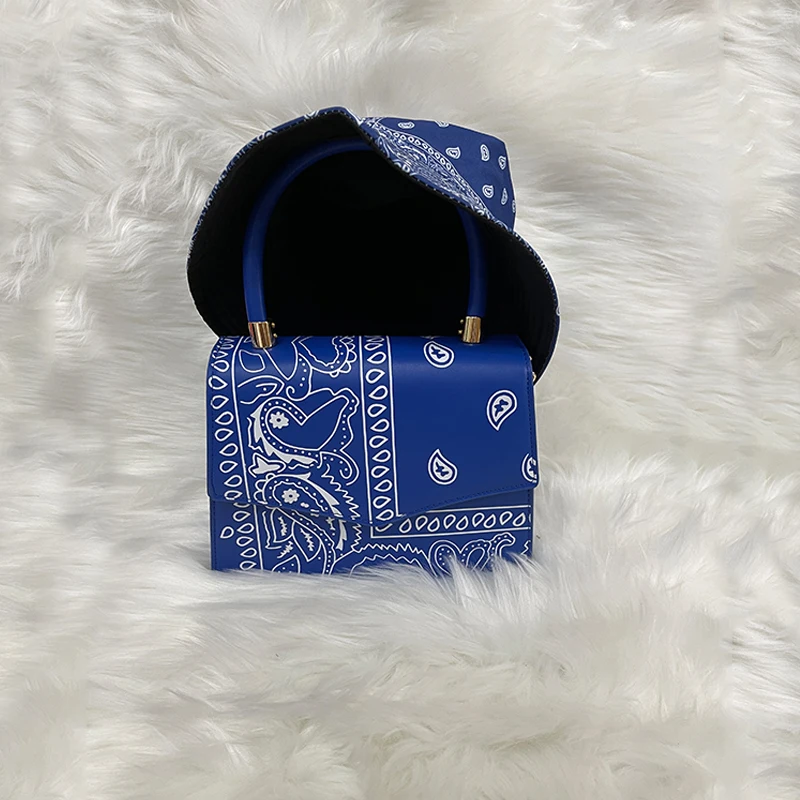 

Fashion Printed Chain Crossboyd Bag Hadbag One Shoulder Women's Bag and Bucket Hat