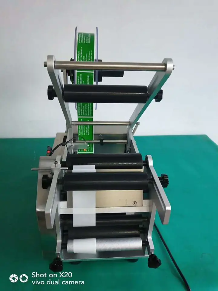 Mt50 Easy Operation Semi Automatic Lip Balm Labeling Machine Buy Lip