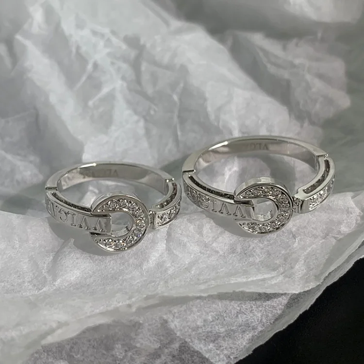 

Fashionable Personality Trendy Exquisite Wedding Women Silver Full Diamond Ring