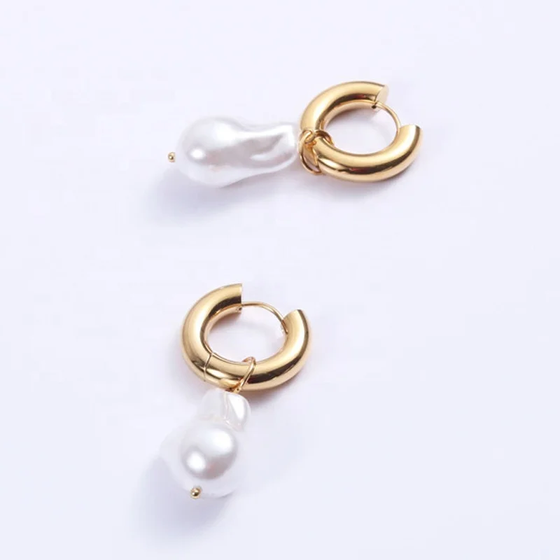 

2021 New Real 18K Gold Plated Stainless Steel Baroque Freshwater Pearl Drop Earrings Women Chunky Hoop Earrings