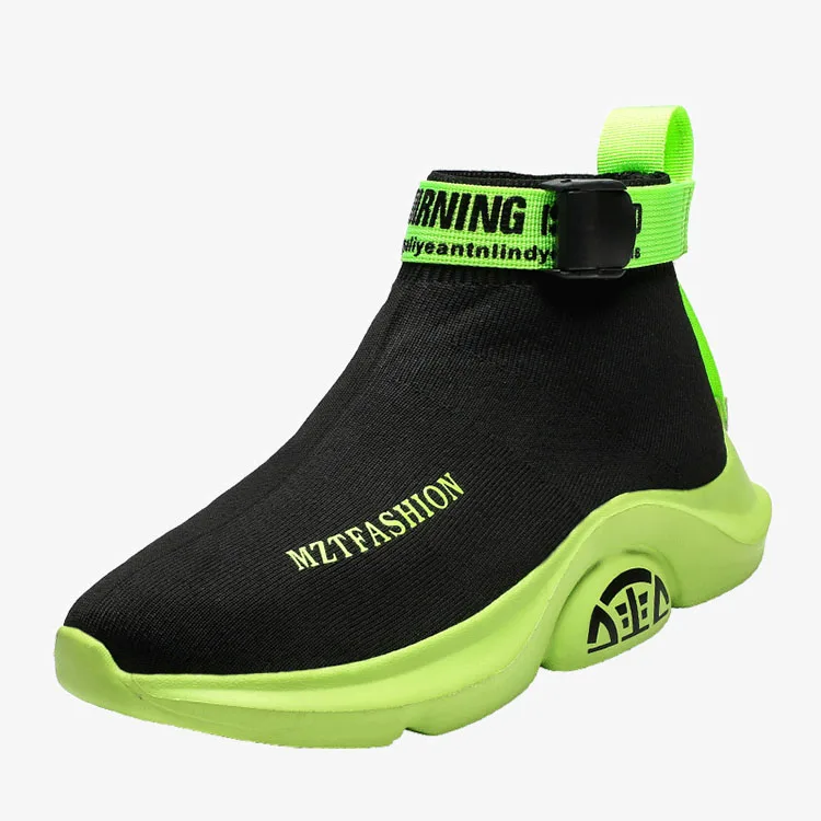 

High quality casual men shoes running Wholesale new style fashion custom outdoor sports yeezy sneakers mens designer shoes, Black&green,black&yellow,black&white