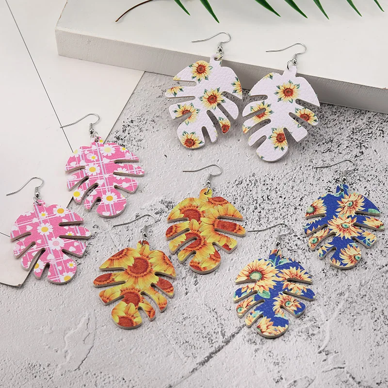 

Handmade leaf shaped drop earrings cute sunflower printing leather earrings for women 2019 chandelier earrings party jewelry
