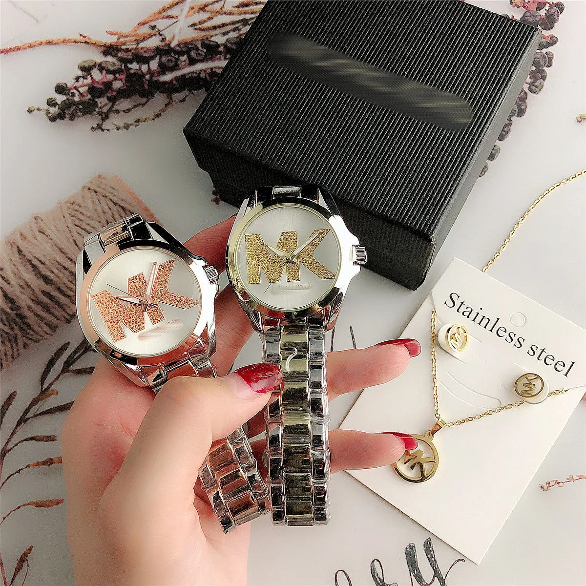 

Free simple alloy quartz watch relogio masculino wristwatch luxury sports casual wristwatches ready to ship wrist watches