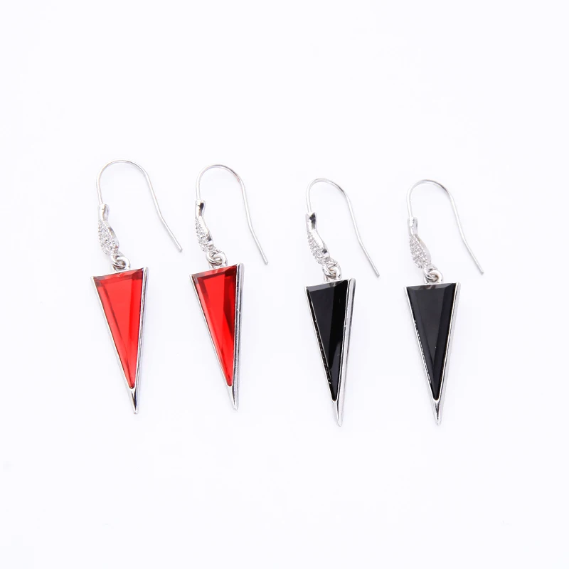 

e041667 High-grade Rhodium Plated Long Black Red Triangle Gemstone Dangle Resin Hook Jewelry Women Fashion Pendant Earrings