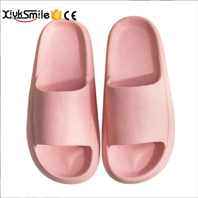 

Wholesale low price household slippers comfortable non-slip simple couple shoes women sandals PVC shoes wholesale