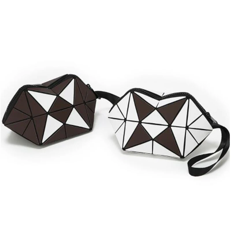 

Geometric holographic zipper cosmetic bag custom logo professional makeup pouch bag