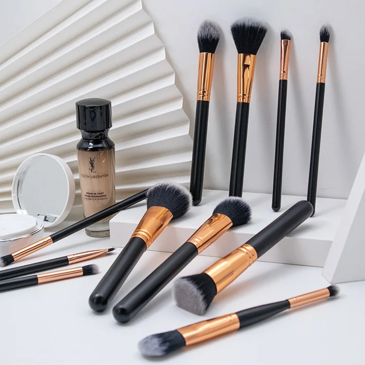 

11 PCS Makeup Brush Set Free Sample Custom Logo Cosmetic Tools Makeup Brush Set Include Powder and Foundation Brush ETC., Black handle