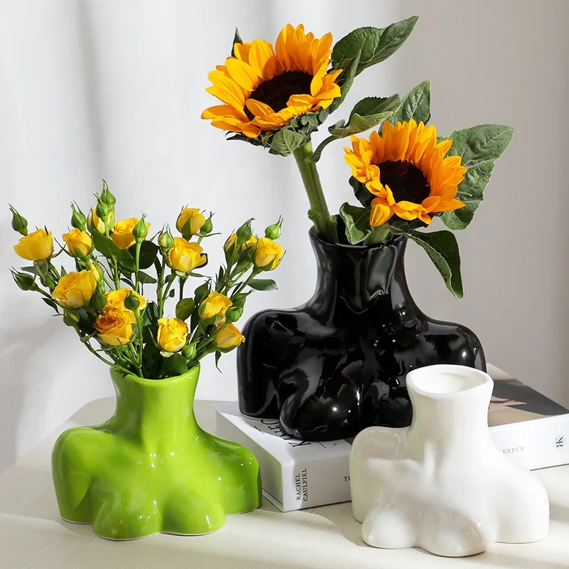 

Female body artistic decoration ceramic vase for home model room decoration, White/black