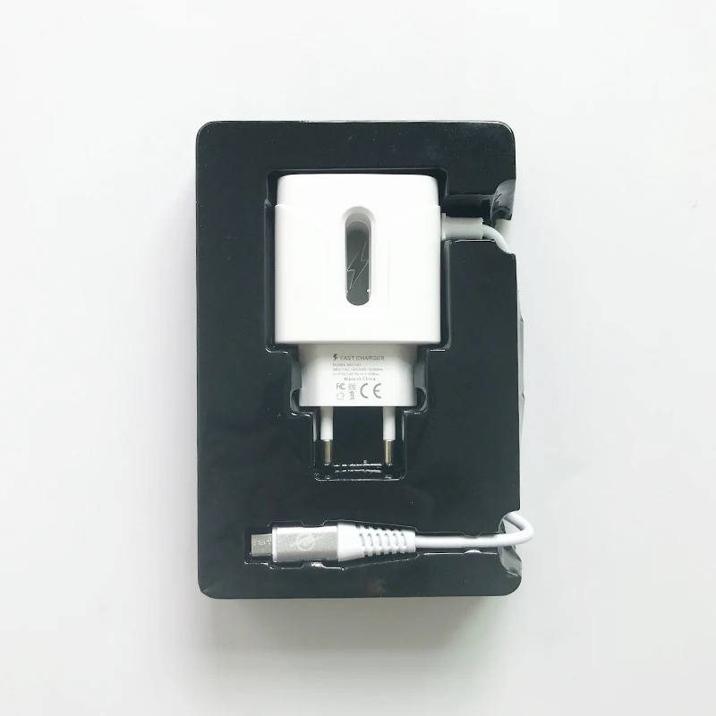 

Mobile Phone USB Adapter Dual Wall UK USB Fast Charger with Charging Cable, White