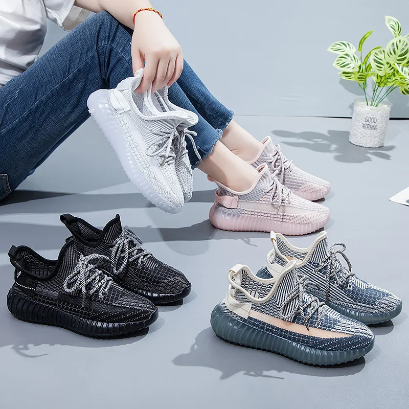 

Fashion Light zapatillas Hombre Sneakers Outdoor Sport Casual Walking Style Shoes Yeezyed Tennis shoes