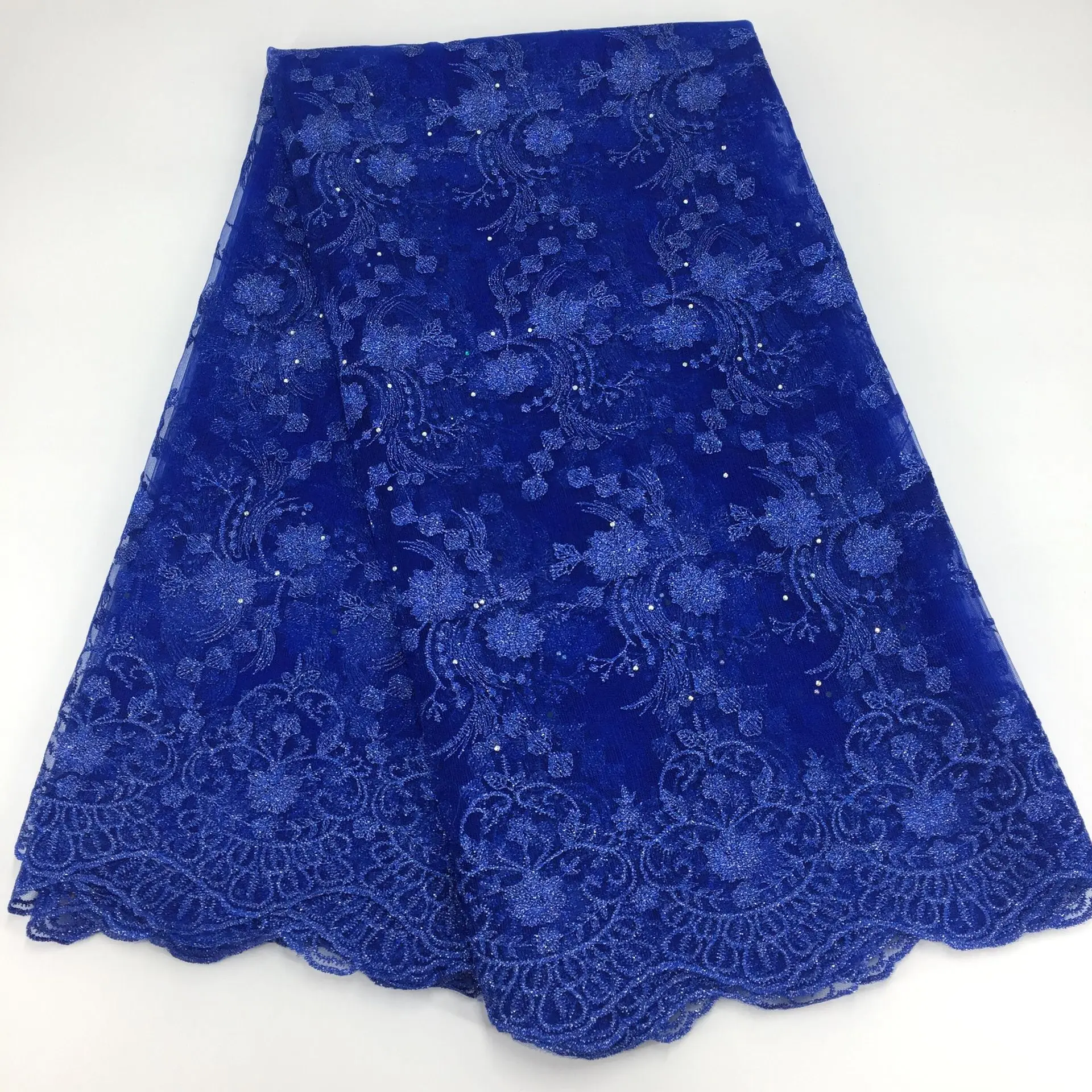 

2021 luxury embroidery lace fabric chantilly swiss embroidered fabric bridal french african lace fabric for women dress wedding, Accept customized color