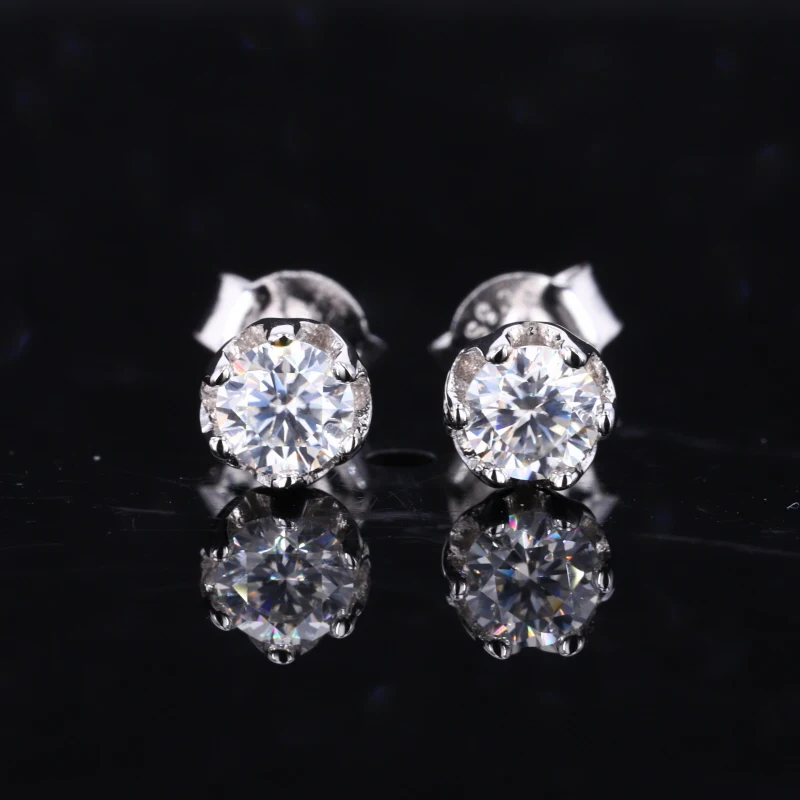 

Starsgem round shape VVS 5mm moissanite stud 925 sterling silver earrings