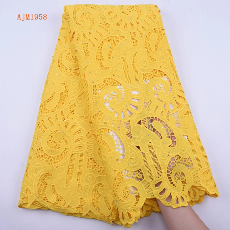 
Newest African Guipure Cord Lace Fabric High Quality French Water Soluble Cotton Lace Fabric With Stones For Nigerian Dress 1958 