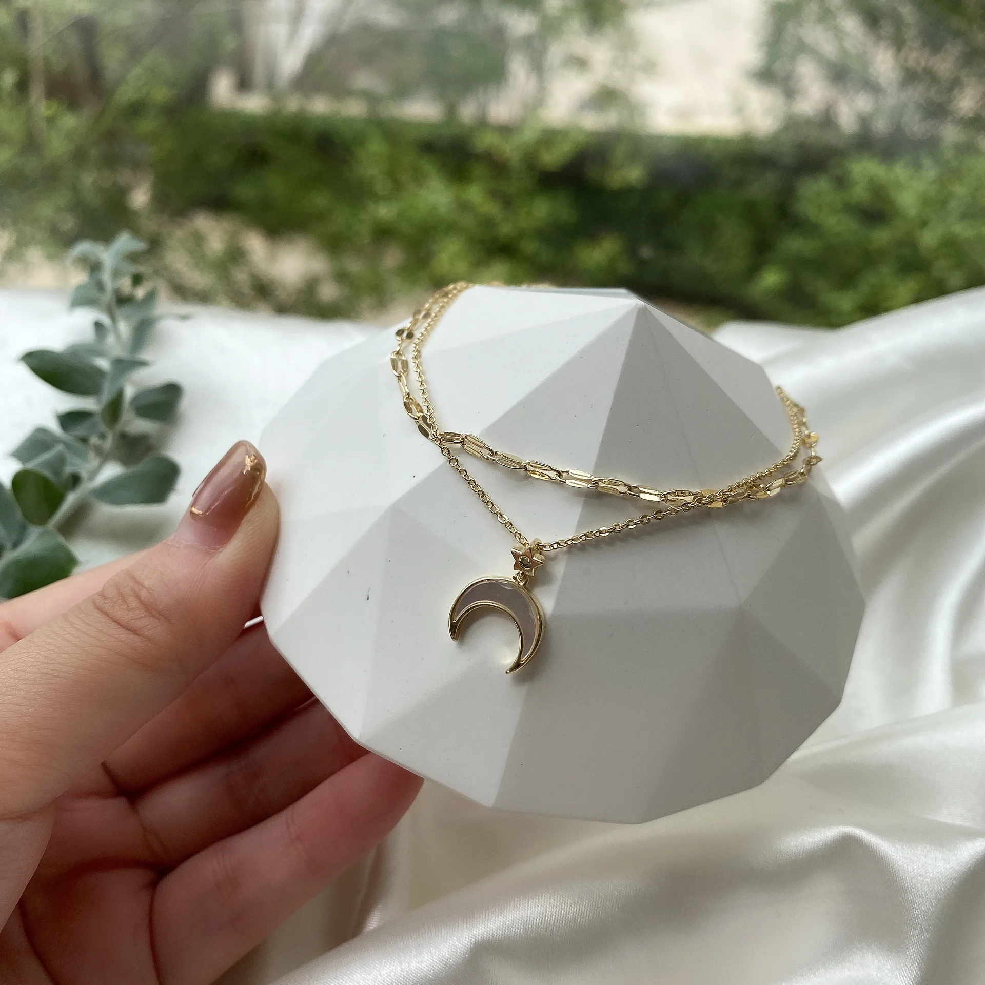 

bracelets & bangles 2021 Trendy INS style crystal jewelry Fashion moon shell double chain personalized Bracelet
