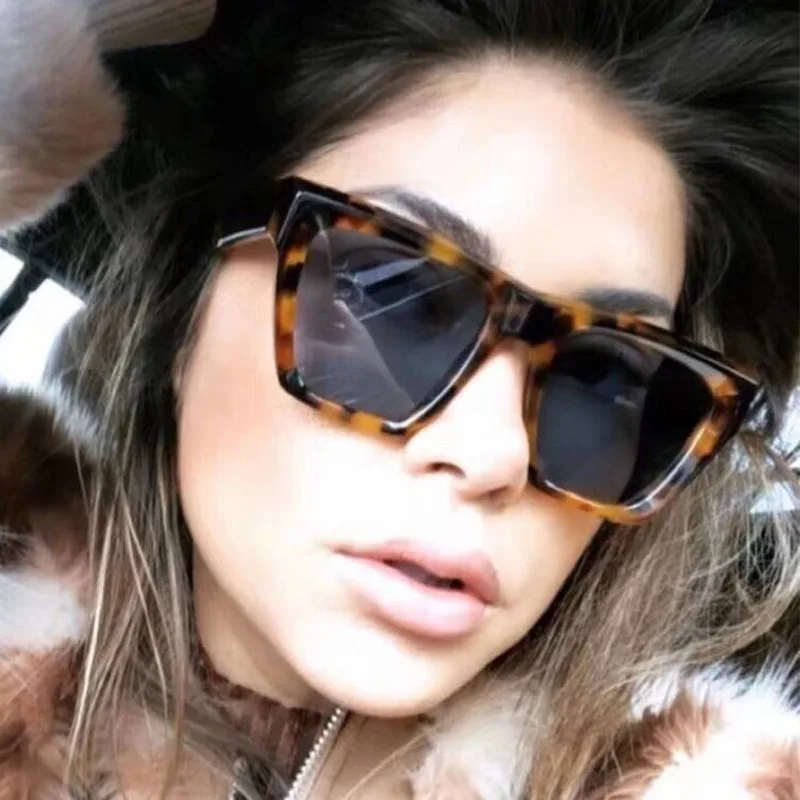 

Qmoon Leopard Frame Oversize Big Women Square Sunglasses 2021 Vintage