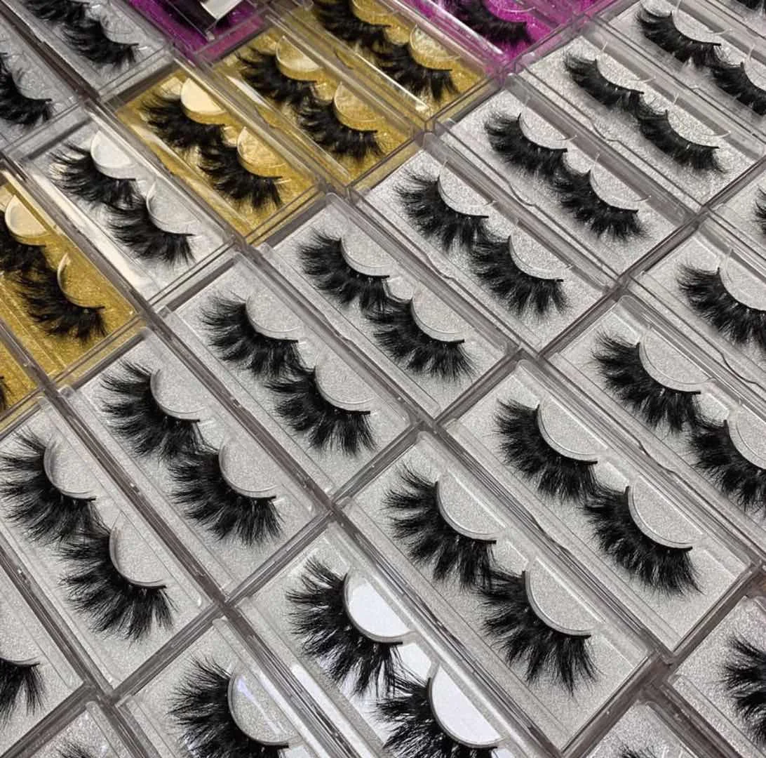 

eyelash suitc natural short luxury wispy 18mm 3d 6d siberian curl brand mink lash vendor privat label with customize box