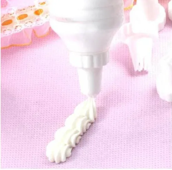 

8 Mouth Replaceable Set Cream Squeezer Plastic Scratch Mouth Cake Scratch Cake Tool