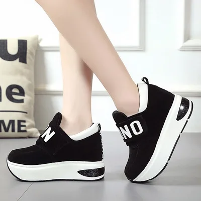 

HLS560 Manufacturer korean style new mid-top suede muffin heel wholesale women's casual shoes, Black,gray,white