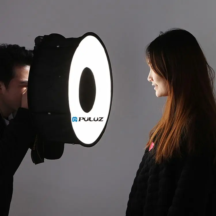 

PULUZ Soft box 45cm Round Style Photo Softbox for SpeedLite Flash Light Foldable diffuser boxes Photography Camera Accessories