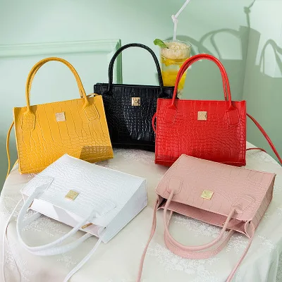 

G018 fashion new ins popular retro crossbody handbags for women famous brands for women famous brands with texture, White, red, pink, black, yellow
