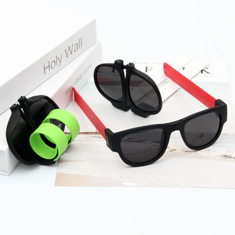 

2021 hot selling fashion roll up sun glasses slap folded sunglasses slap bracelet sunglasses