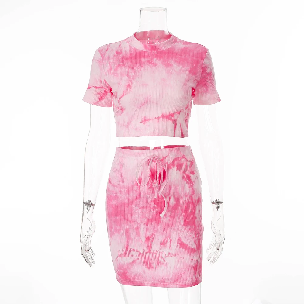 

The new model is a hot seller of two pieces Fashionable tie-dye two-piece set Short-sleeved navel-baring buttock casual suit