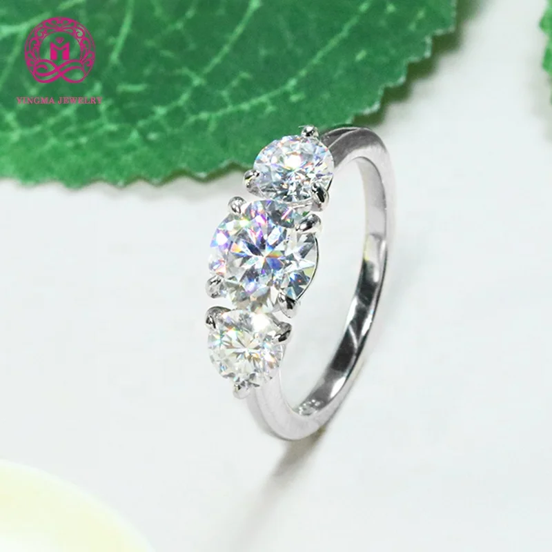 

Hotsale 3 stones Women Ring 925 Sterling Silver White Color Round Brilliant Cut VVS Trilogy 1.2ct moissanite ring For Gifts