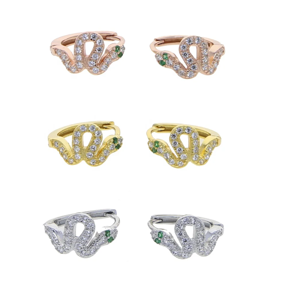 

2021 Cute snake hoop earrings with green cz eyes korean earrings for girl lady animals jewelry wholesale mini round earrings