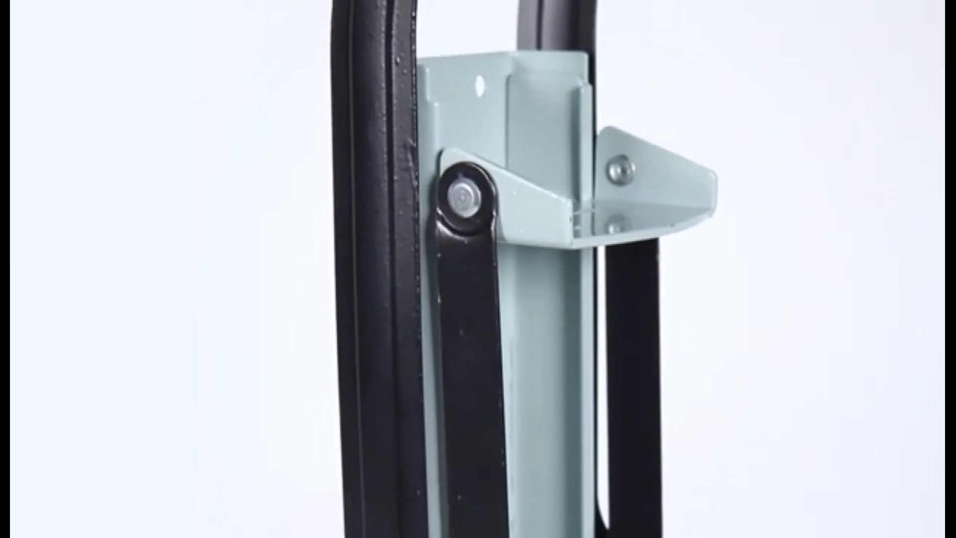 Heavy Duty Can Crusher All Black Coated Can Crusher And Bottle Opener