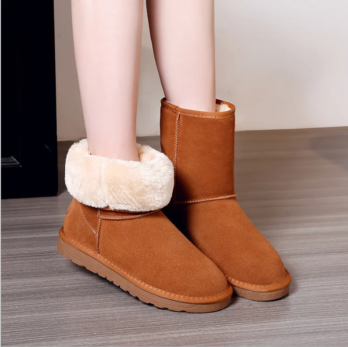

Autumn and winter snow boots 2021 new velvet padded women's shoes warm snow shoes Joker leisure