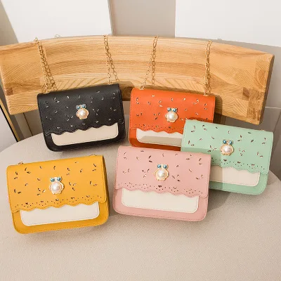 

FLB026 dropshipping 2020 fashion hollow out pearl chain small bags designer bags handbags women famous brands, Yellow, green, black, pink, orange