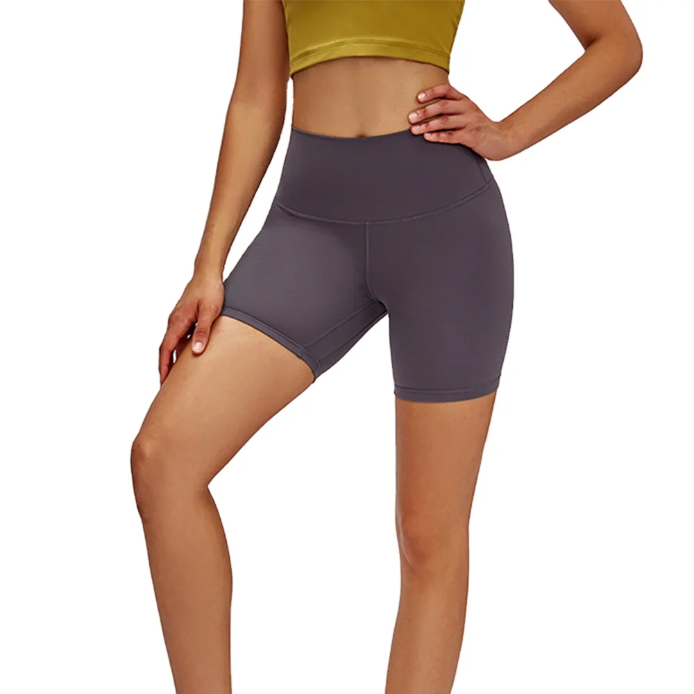

2021 new solid color nude plus size yoga shorts high waist hip hip tight elastic training sports hot pants women